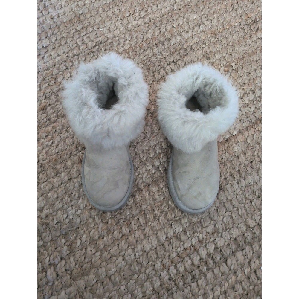 UGG Classic Boots Woman's 6 Ultra Mini Chalet Gray Suede Fur Boots
